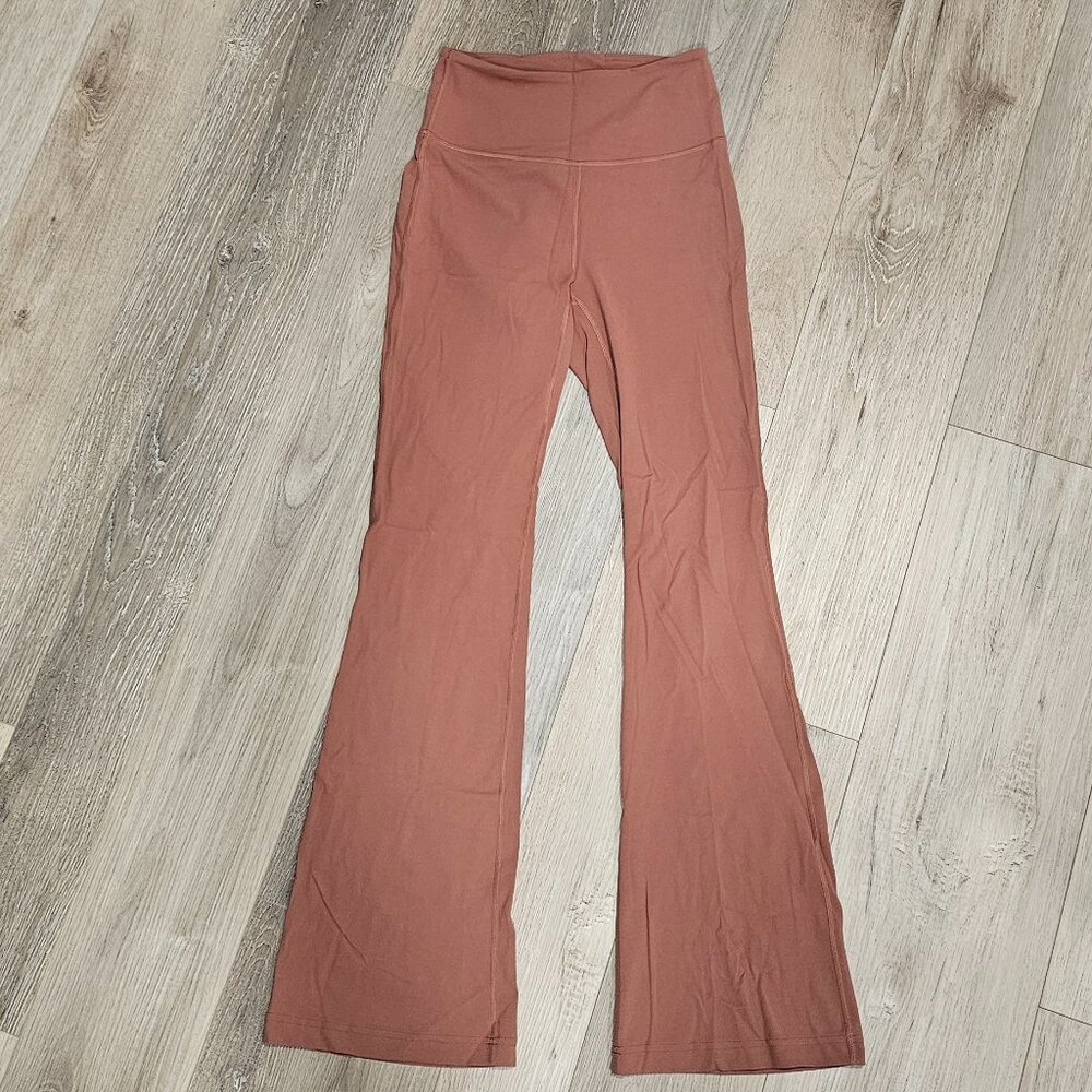 Lululemon groove pant